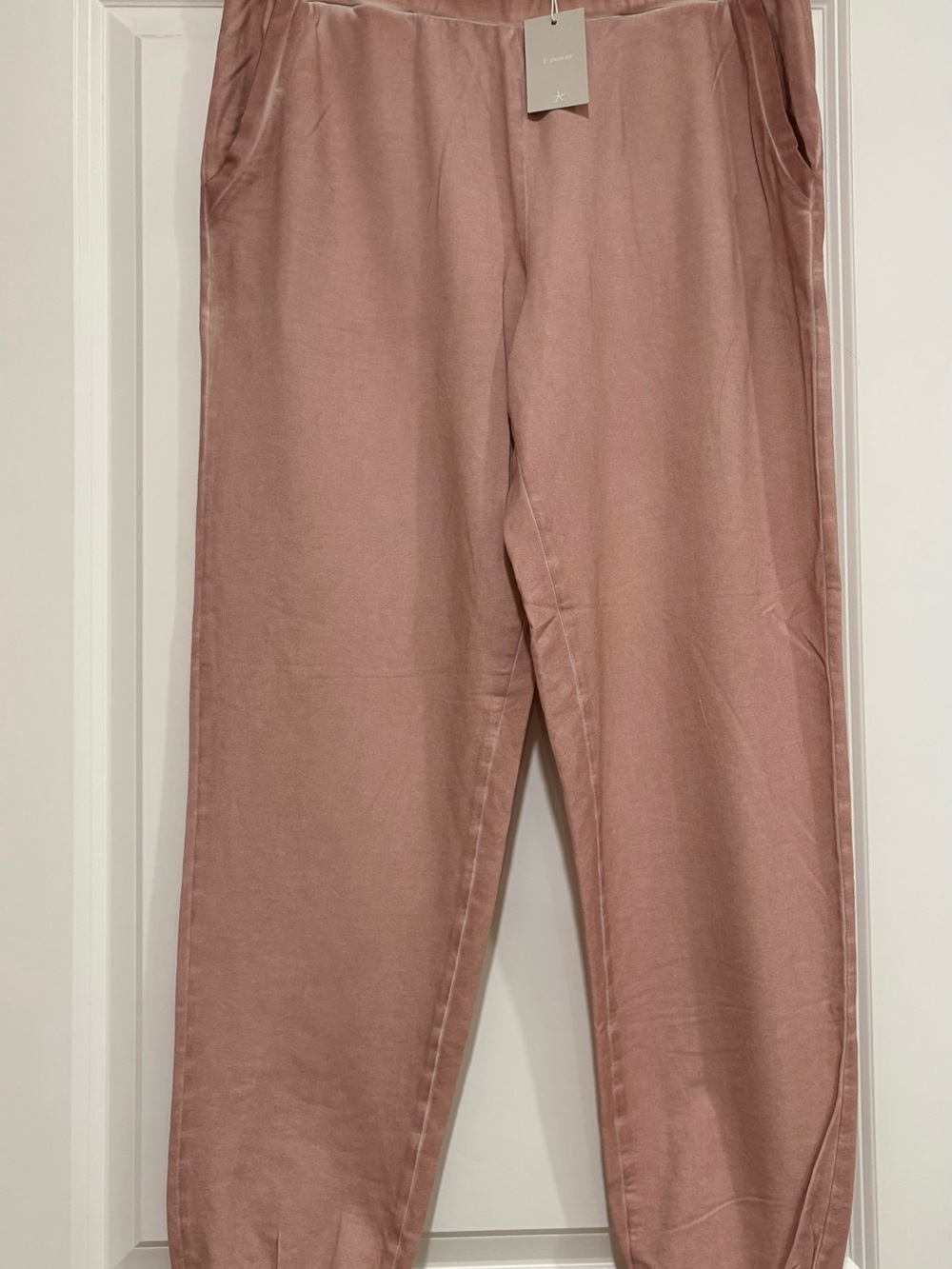 NWT Barefoot Dreams Malibu Collection Lounge Set | Size M | Auburn - Picture 4 of 10
